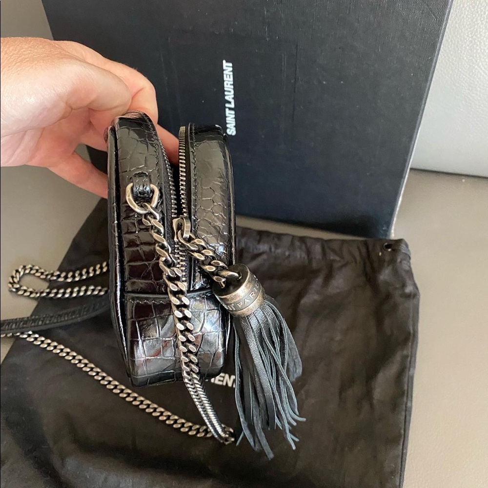 ❌SOLD❌Yves Saint Laurent Mini Lou Croc - Picture 3 of 8